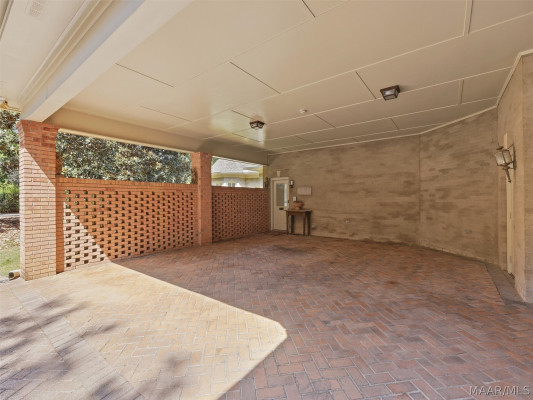 3201 Colline Close