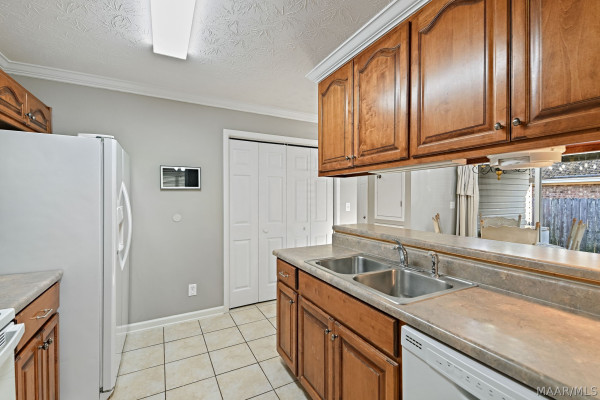 728 Buena Vista Loop