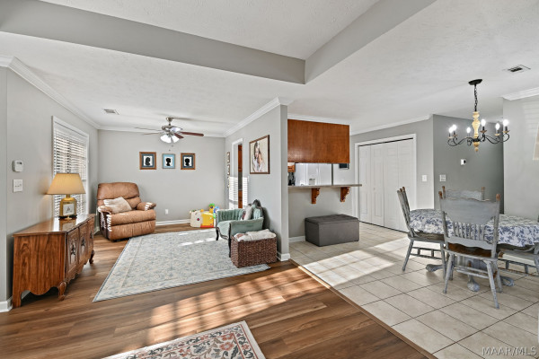 728 Buena Vista Loop