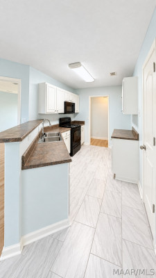 5868 HAMMERMILL Loop