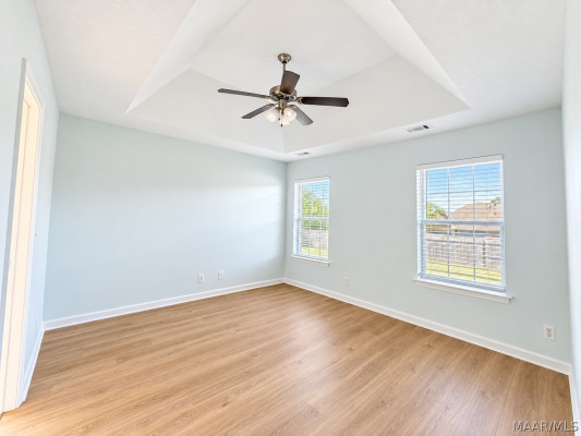 5868 HAMMERMILL Loop