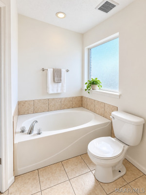 5868 HAMMERMILL Loop