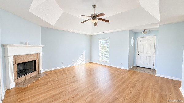 5868 HAMMERMILL Loop