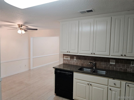 1505 PRAIRIE Lane