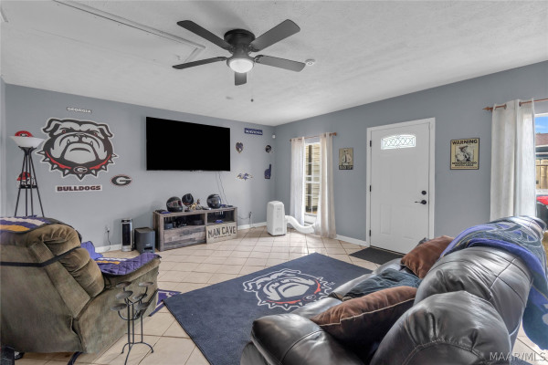 4309 Delmar Drive