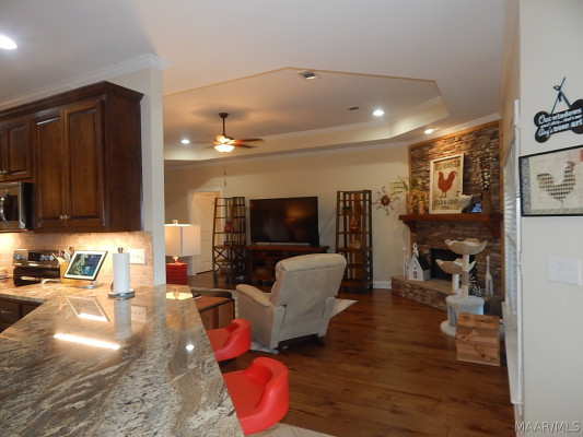 310 Hunters Ridge