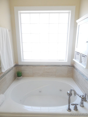 310 Hunters Ridge