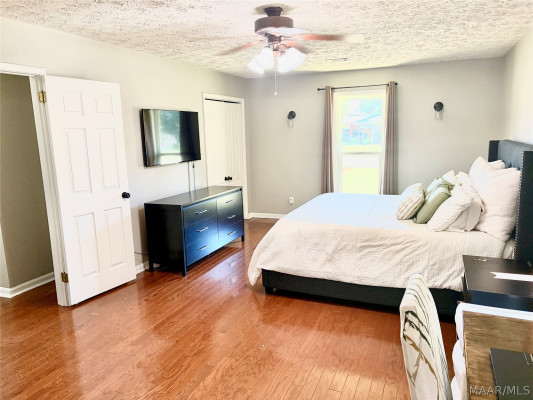 750 Summer Lane
