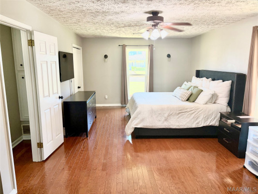 750 Summer Lane