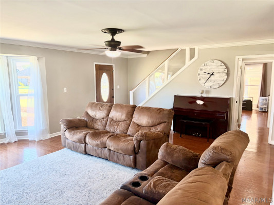 750 Summer Lane
