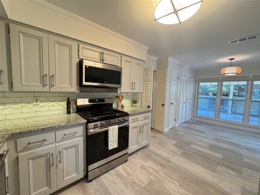 4001 Ray Drive