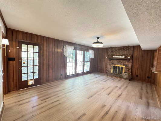 4001 Ray Drive