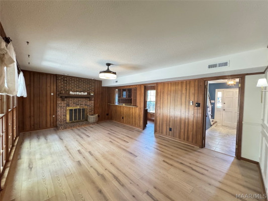 4001 Ray Drive