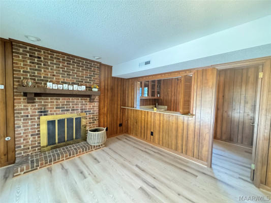 4001 Ray Drive