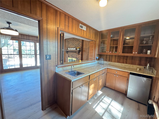 4001 Ray Drive