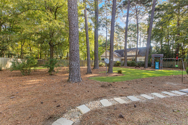 9846 Wynchase Circle