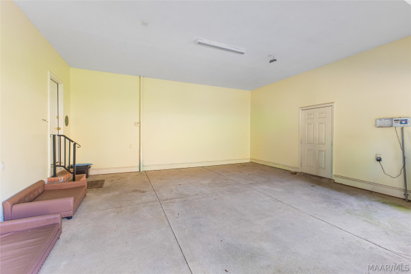 9846 Wynchase Circle