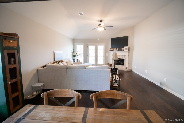 9147 White Poplar Circle