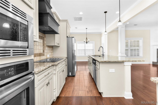 280 MELISON Drive