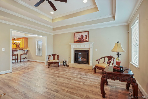 296 Meadowview Lane