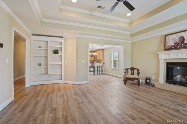 296 Meadowview Lane
