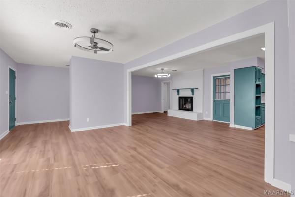 4007 Strathmore Drive