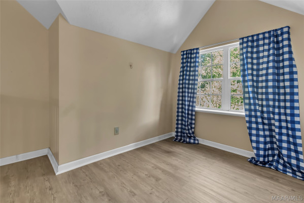 5480 Willow Tree Drive