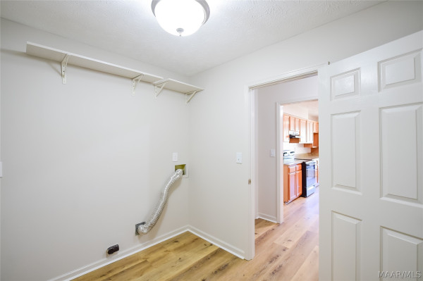4124 Johnstown Drive