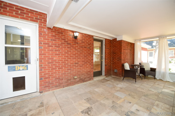 4124 Johnstown Drive