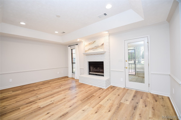 4124 Johnstown Drive