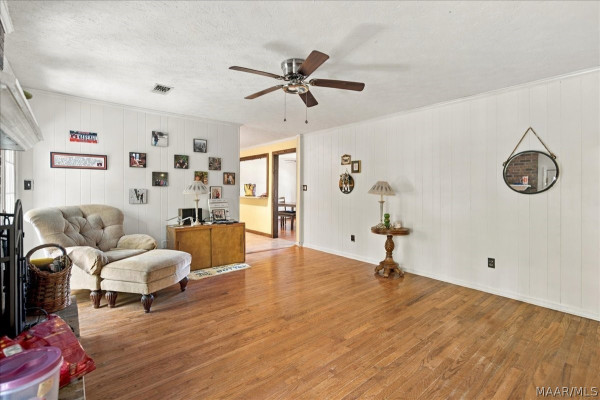 2240 Trotters Trail