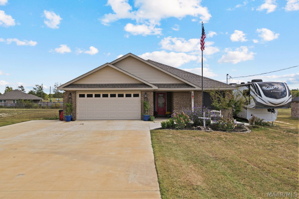 928 County Road 733 .