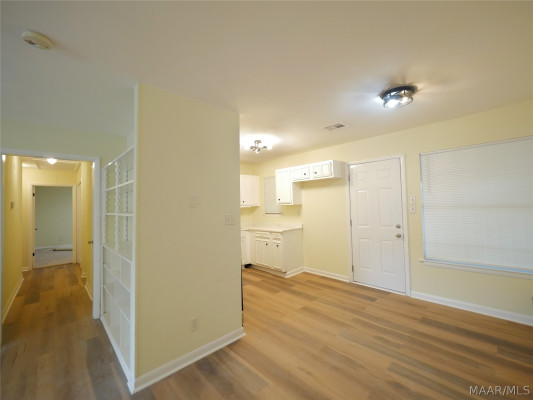 504 FERNDALE Court