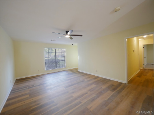504 FERNDALE Court