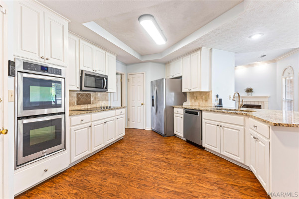 7363 Old Barn Road