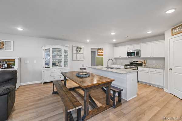 112 Kohn Drive