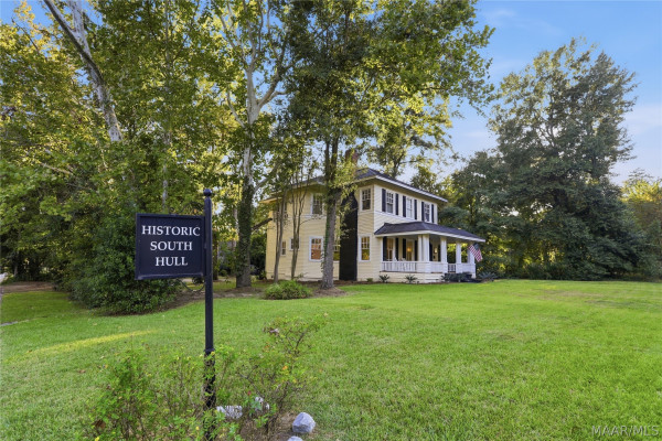 264 E Fairview Avenue