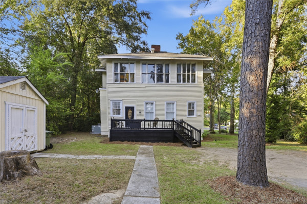 264 E Fairview Avenue