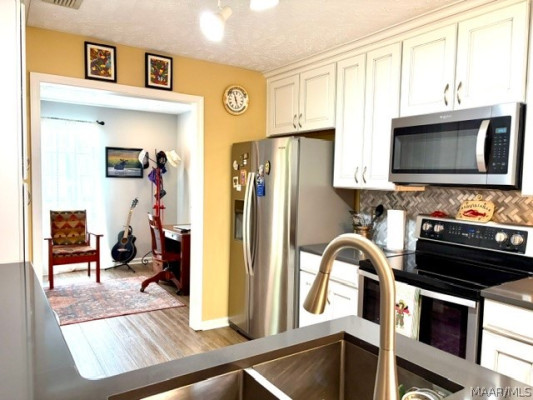 452 Caldwell Place