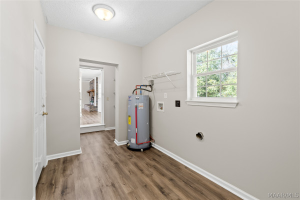 104 Crestview Drive