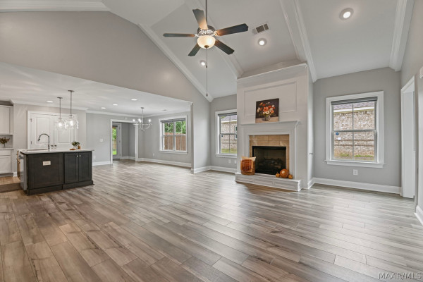 914 Pearl Drive