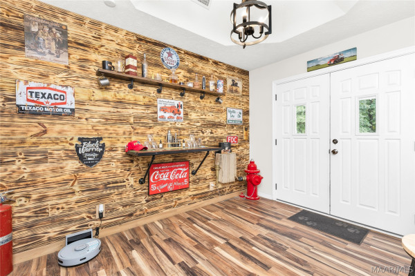 187 Hickory Trail