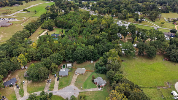 187 Hickory Trail