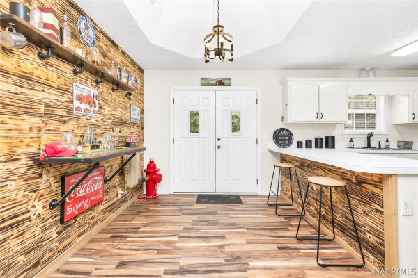 187 Hickory Trail