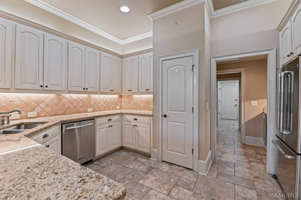 9861 Bent Brook Drive