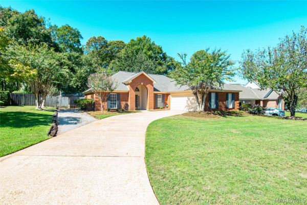 513 Pinetree Lane