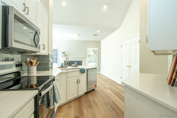 513 Pinetree Lane