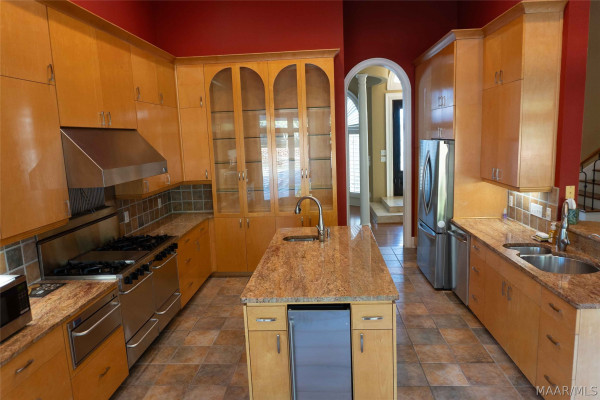 7167 Wyngrove Drive