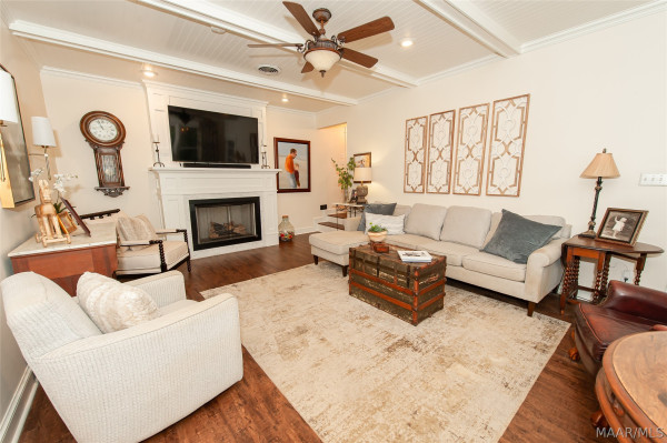 116 Arrowhead Drive