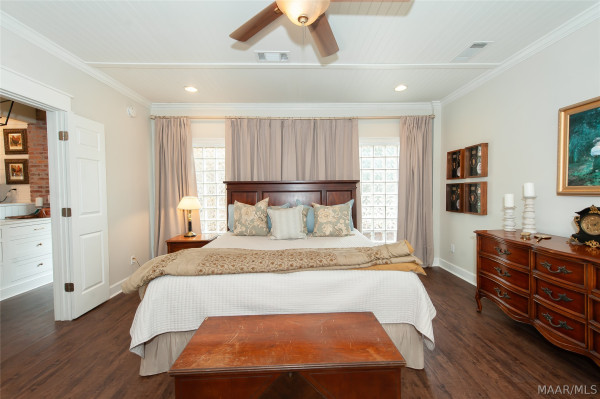 116 Arrowhead Drive